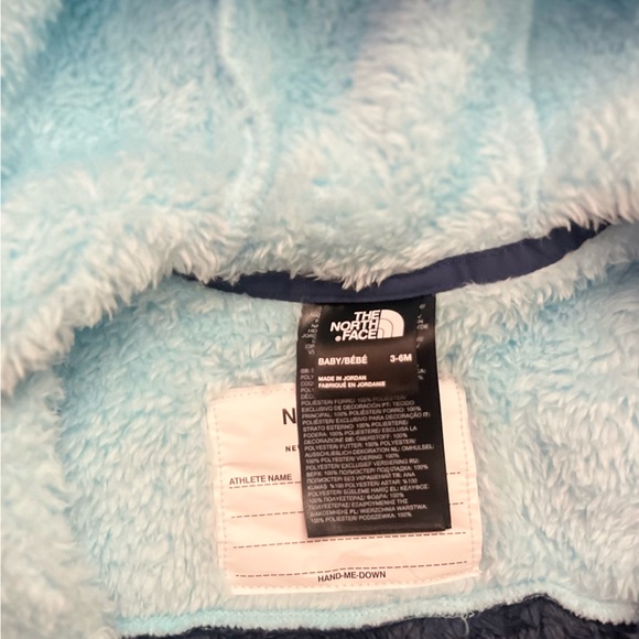 The north face baby onesie - Picture 3 of 10